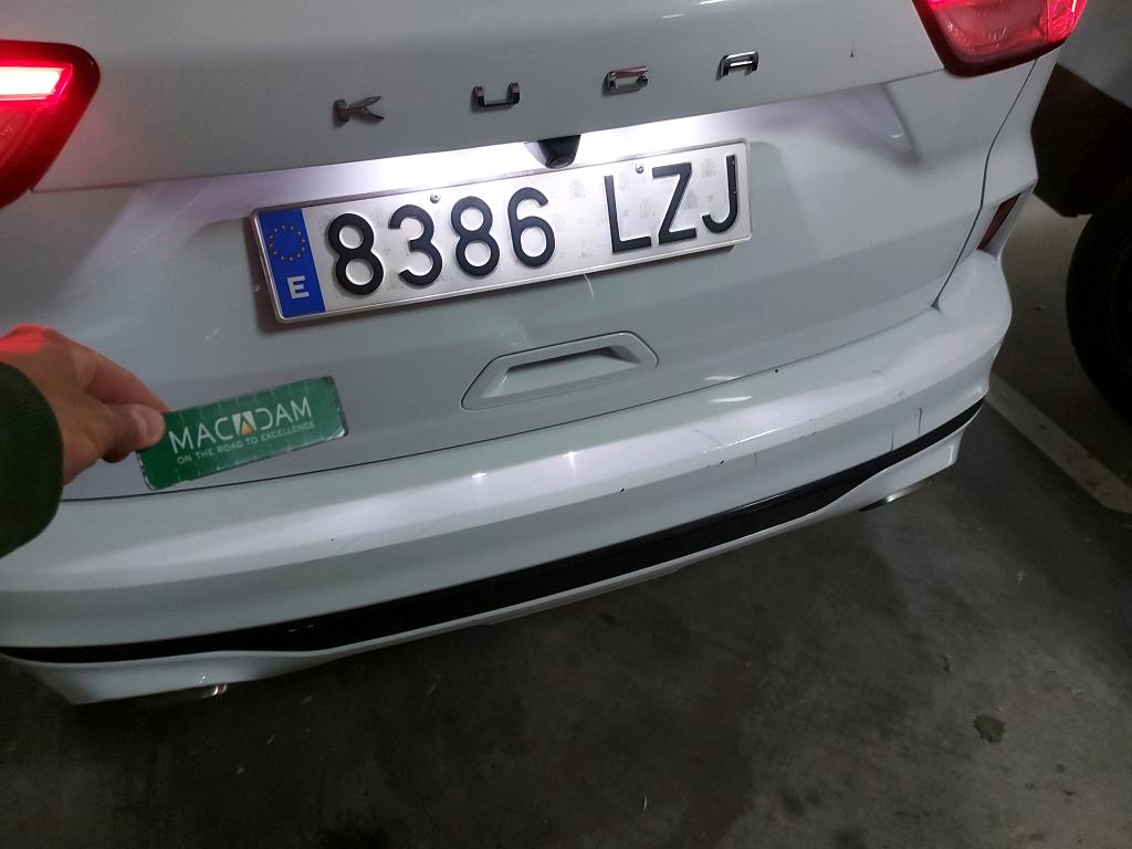 Daño en Carocería Arañazo ligero Arañazo ligero