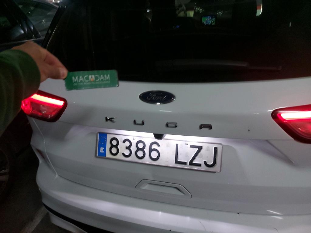 Daño en Carocería Arañazo ligero Arañazo ligero