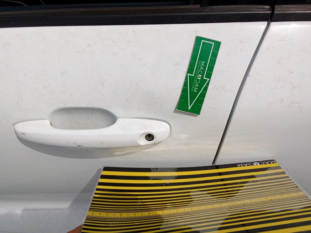 Daño en panel dañado dañado