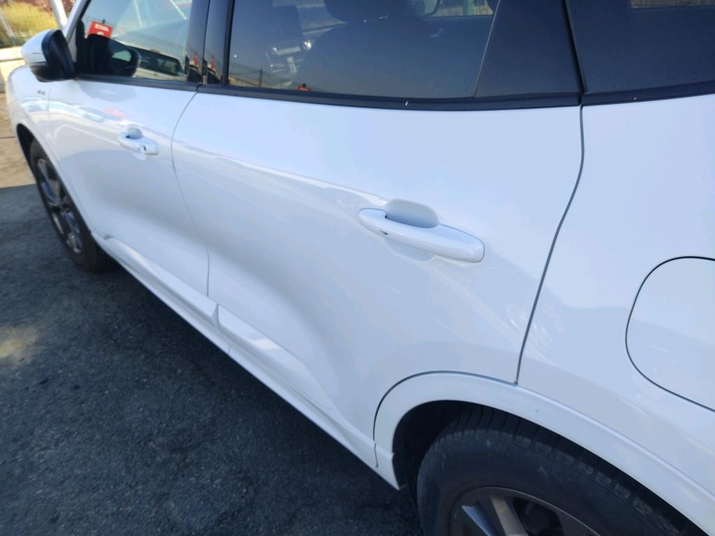 Daño en panel Arañazo ligero Arañazo ligero