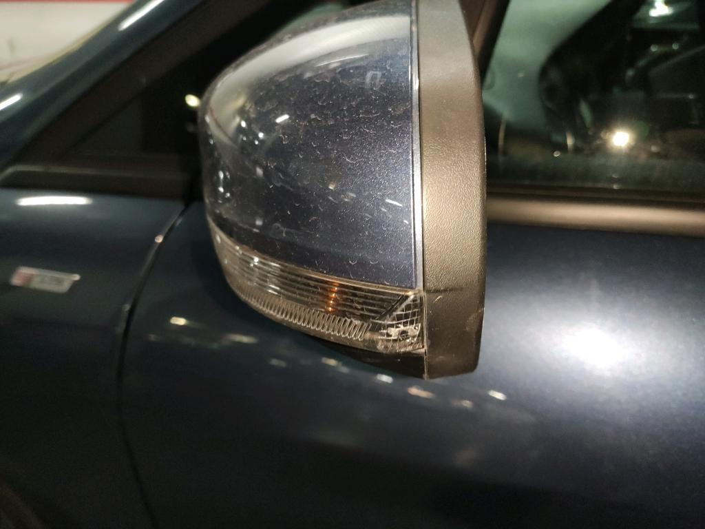 Daño en panel dañado dañado