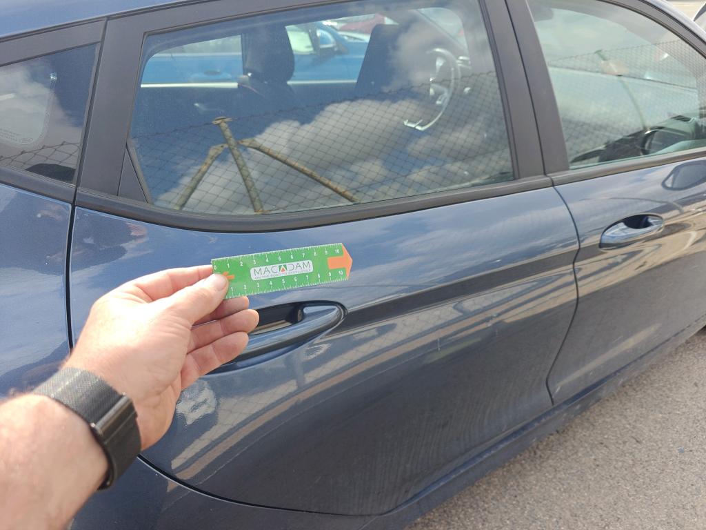 Daño en Panel dañado dañado