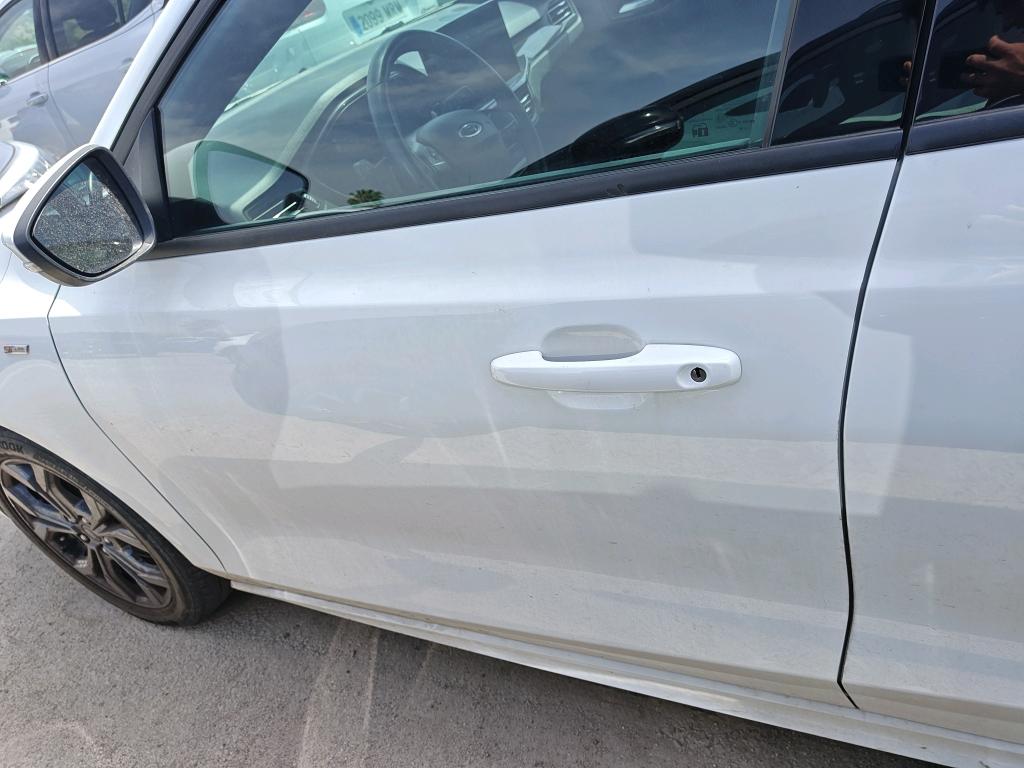 Daño en panel dañado dañado