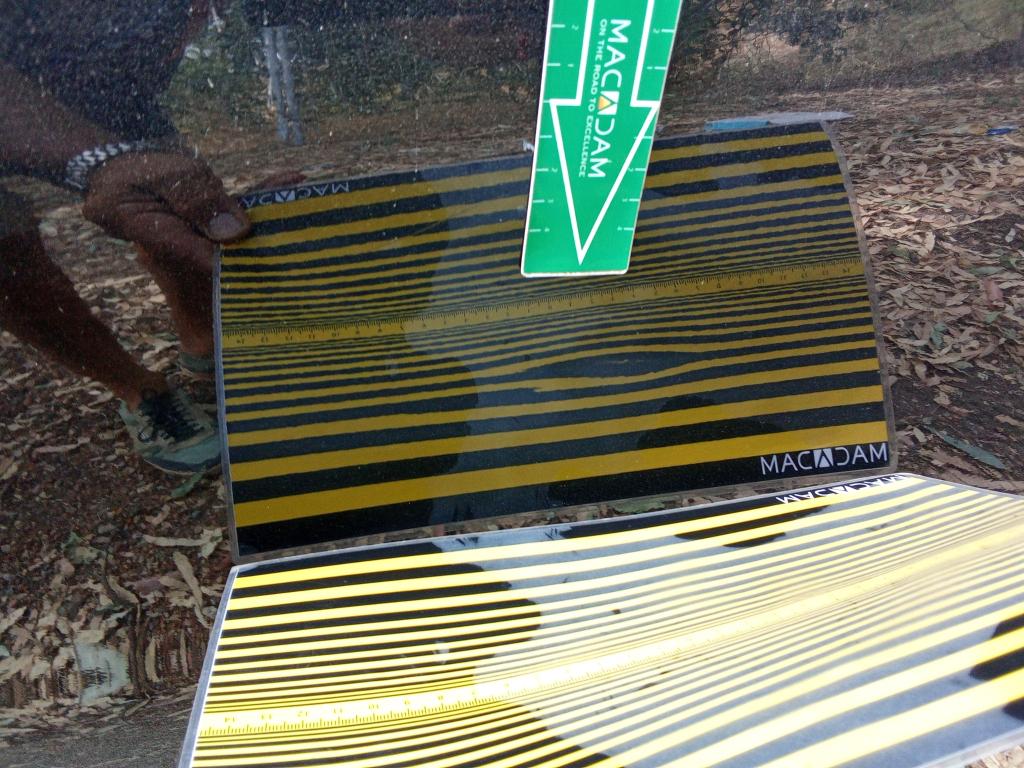 Daño en panel dañado dañado