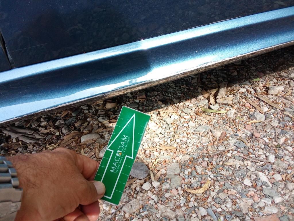 Daño en Bajos derechos dañado dañado