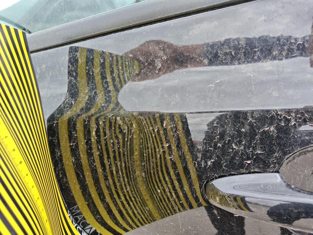 Daño en panel dañado dañado