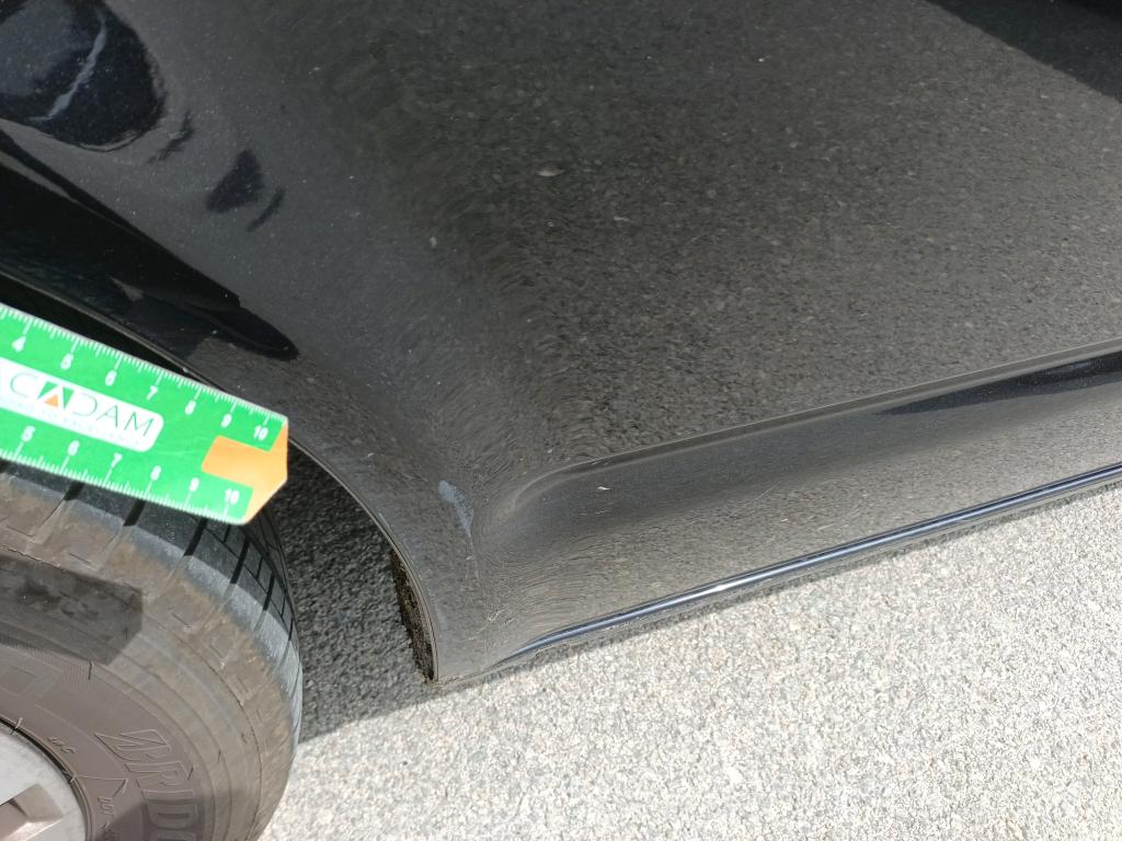 Daño en panel dañado dañado