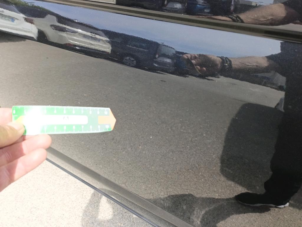Daño en panel dañado dañado