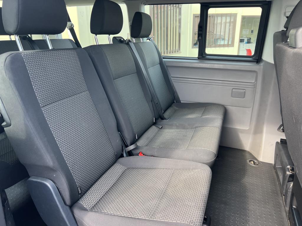 Foto Volkswagen CARAVELLE 6