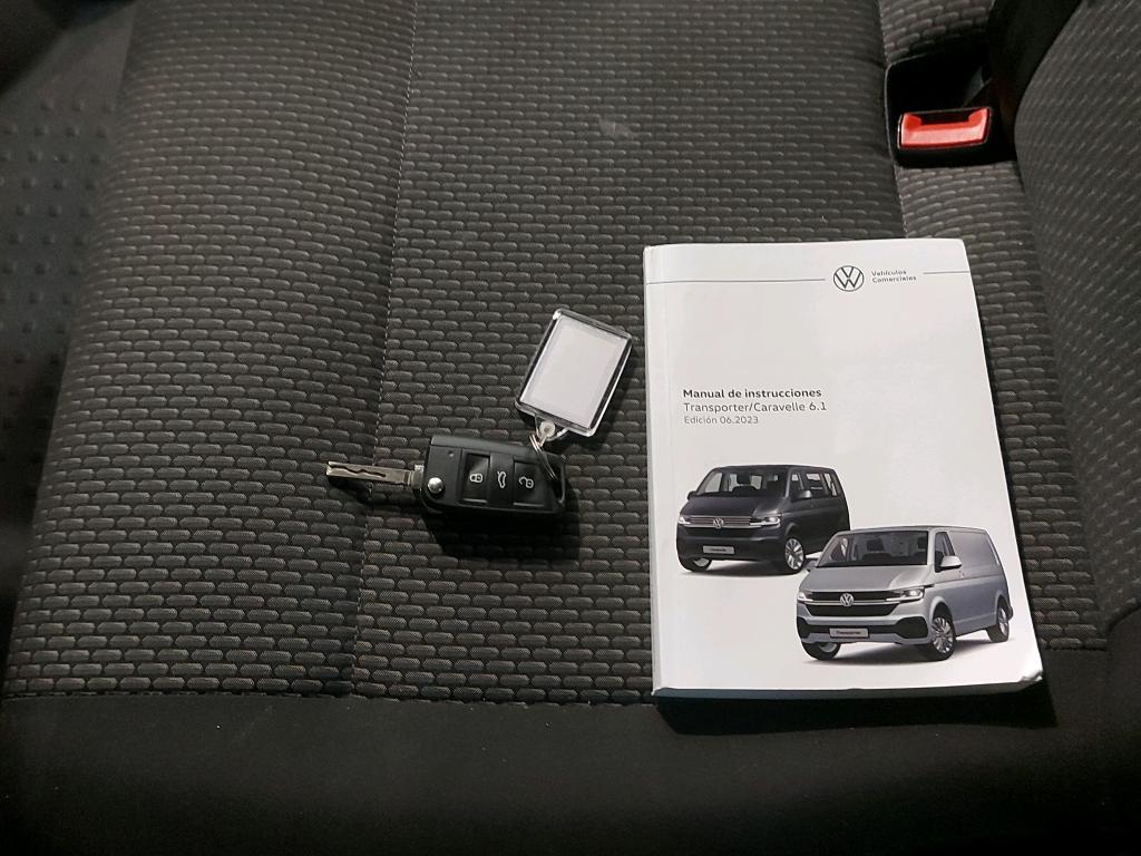 Foto Volkswagen CARAVELLE 4
