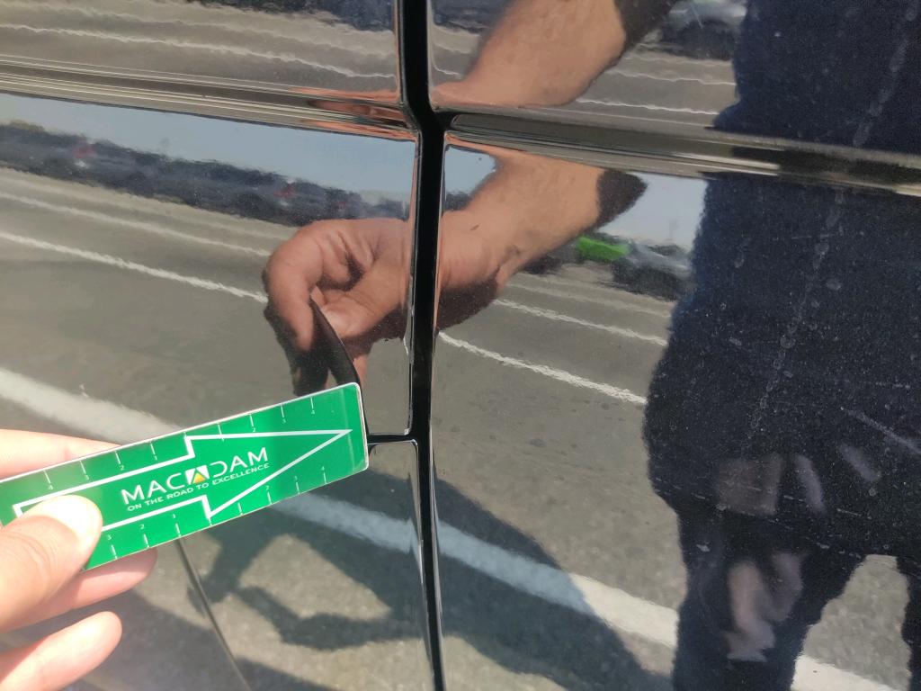 Daño en panel Arañazo ligero Arañazo ligero