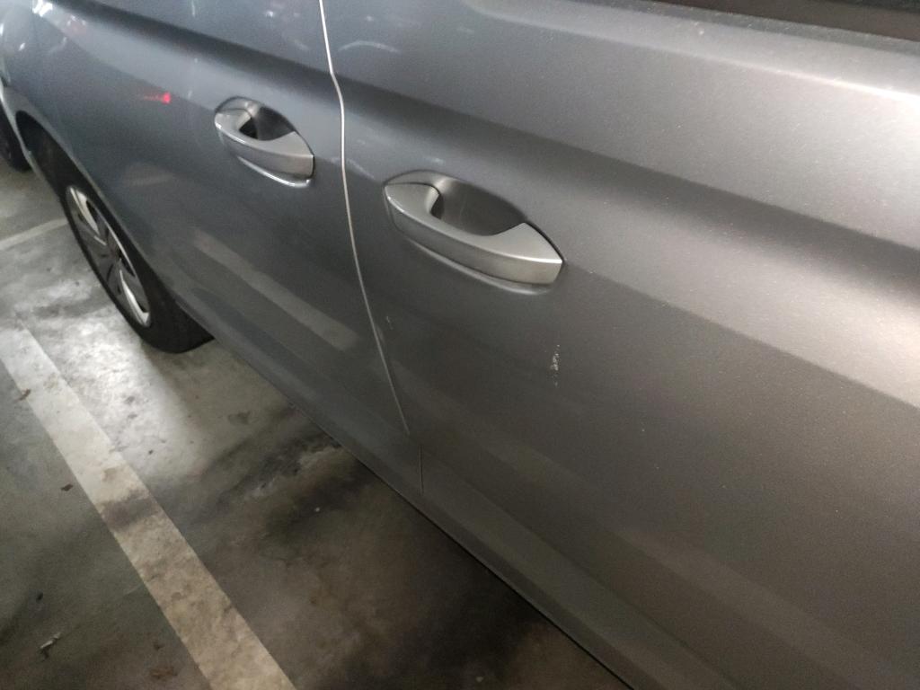 Daño en Panel Arañazo ligero Arañazo ligero