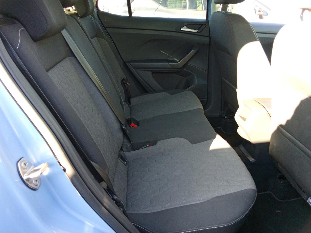 Foto Volkswagen T-CROSS 6