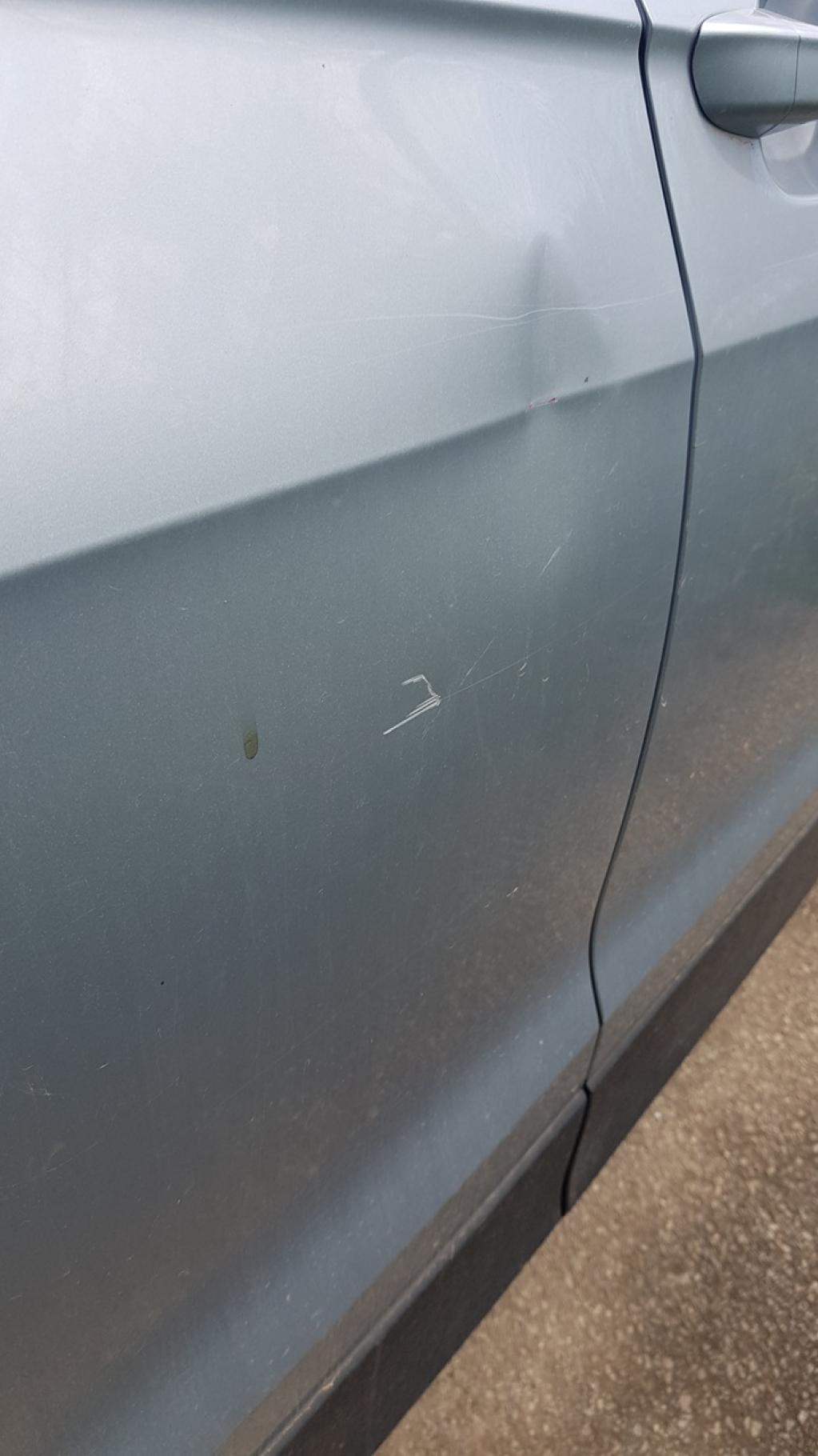 Daño en Panel dañado dañado