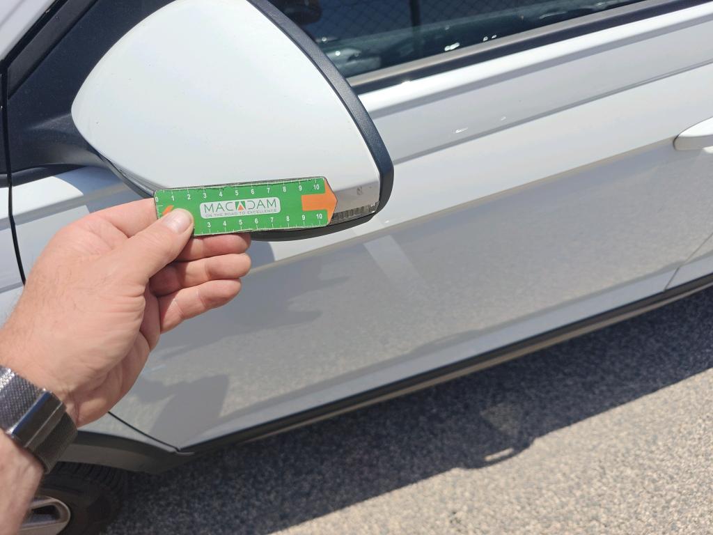 Daño en panel dañado dañado