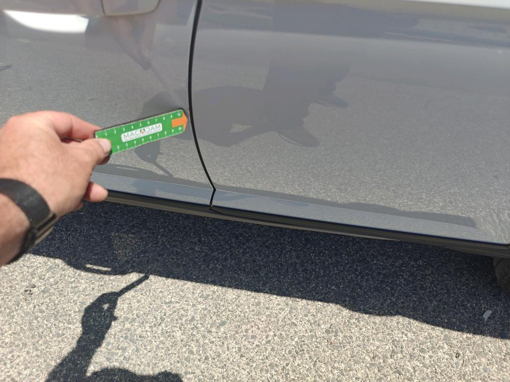 Daño en panel dañado dañado