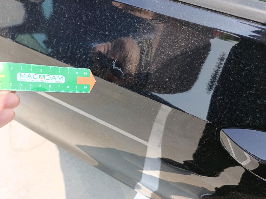 Daño en panel dañado dañado
