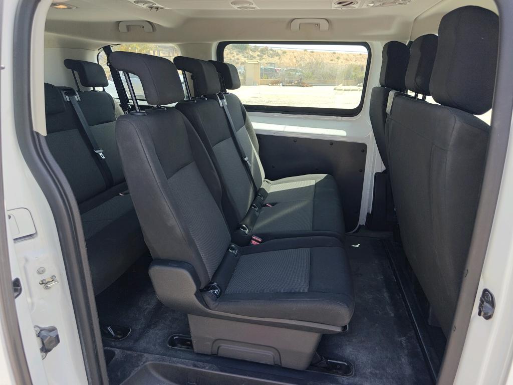 Foto Toyota PROACE 6