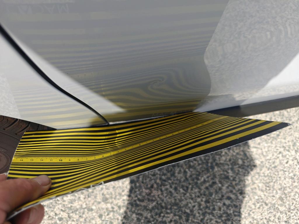 Daño en panel dañado dañado