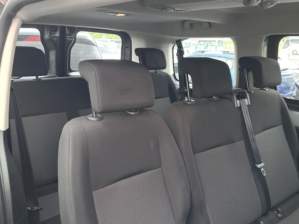 Foto Toyota PROACE 6