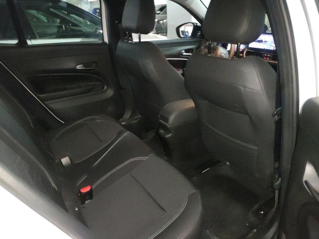 Foto Jeep AVENGER 6