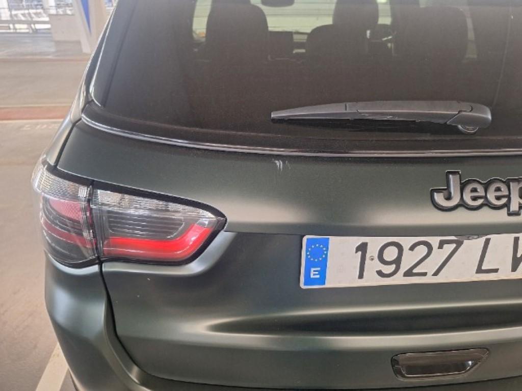 Daño en Carocería Arañazo ligero Arañazo ligero