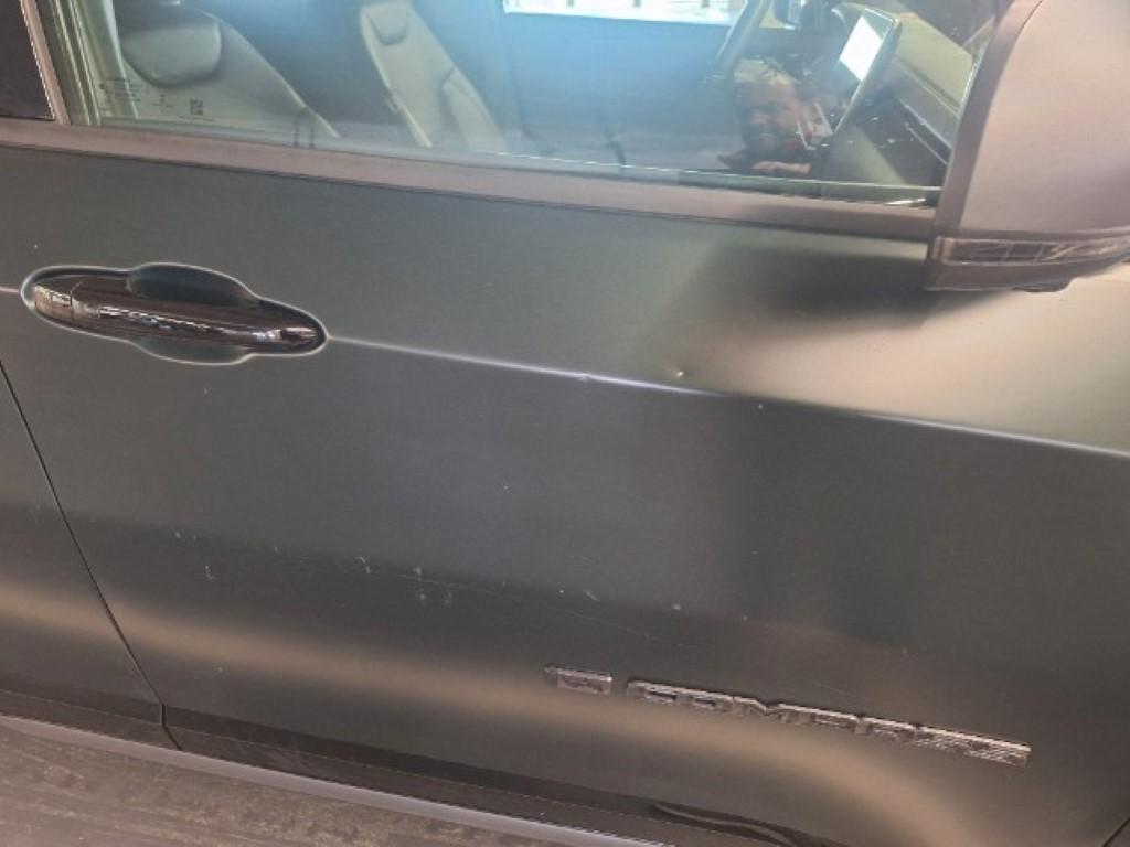 Daño en Panel Arañazo ligero Arañazo ligero