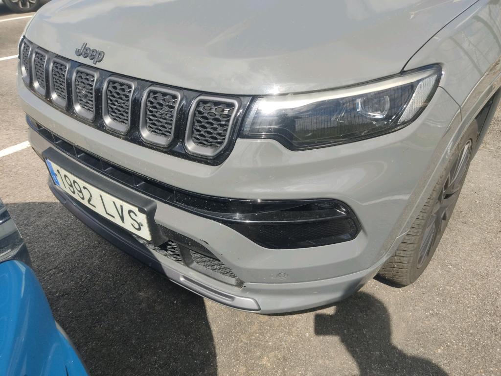 Daño en Carocería Arañazo ligero Arañazo ligero