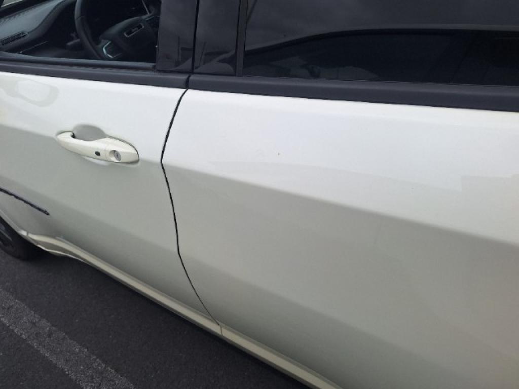 Daño en panel dañado dañado