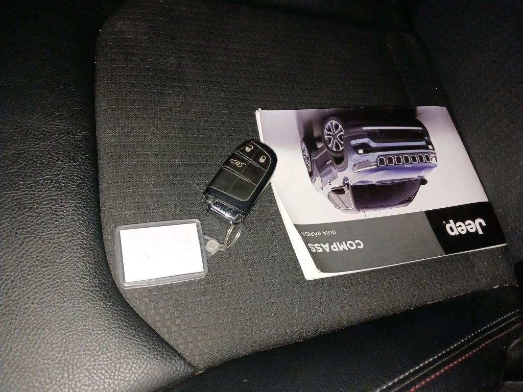 Foto Jeep Compass 4