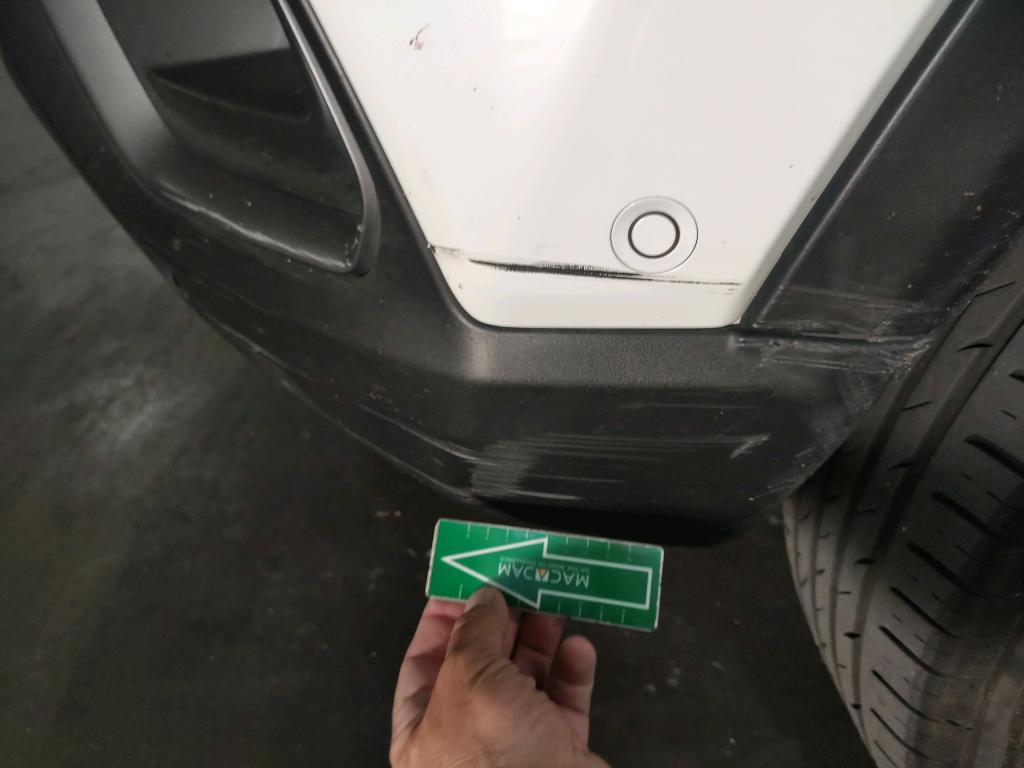 Daño en Carocería Arañazo ligero Arañazo ligero