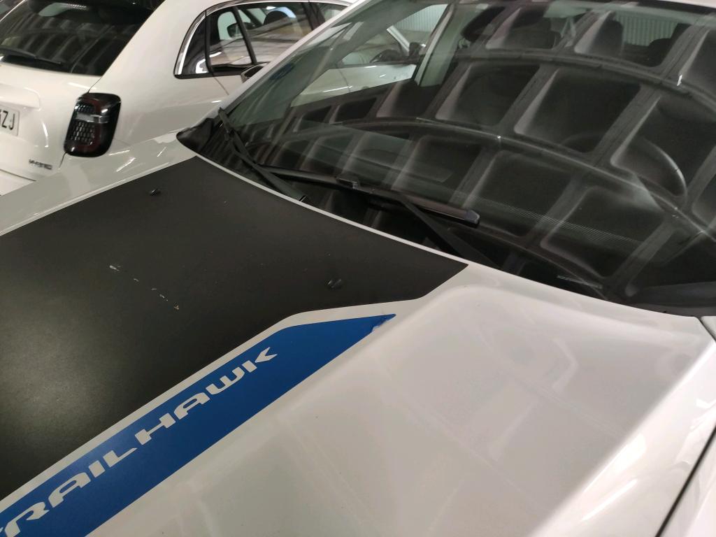 Daño en Carocería Arañazo ligero Arañazo ligero