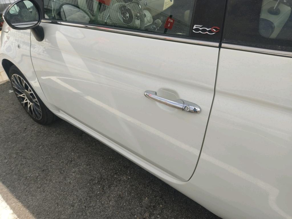 Daño en panel Arañazo ligero Arañazo ligero