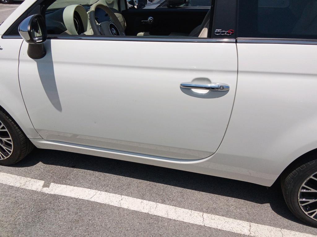 Daño en panel dañado dañado