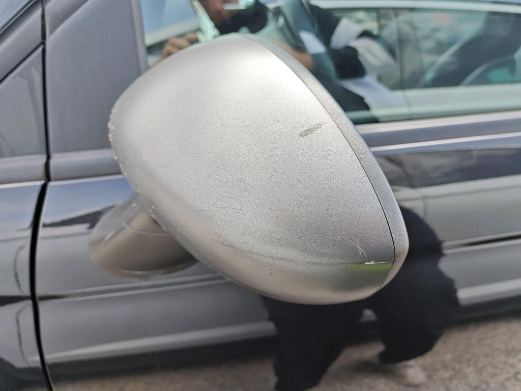Daño en panel dañado dañado