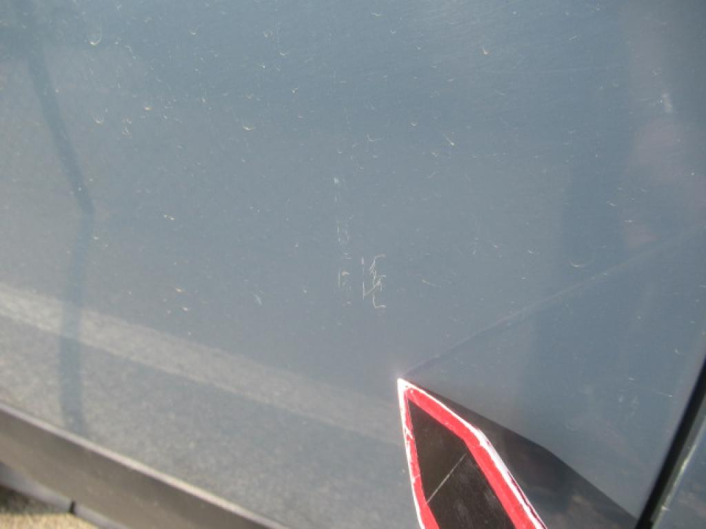 Daño en Panel dañado dañado