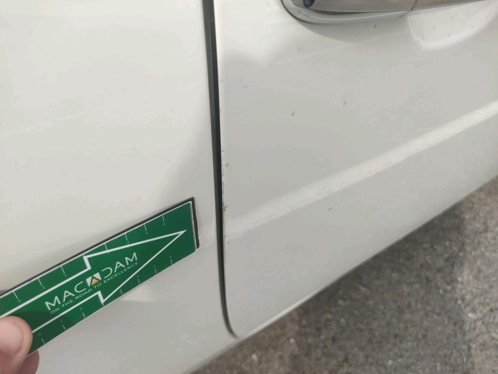 Daño en Panel Arañazo ligero Arañazo ligero