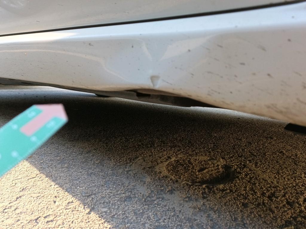 Daño en Bajos derechos dañado dañado