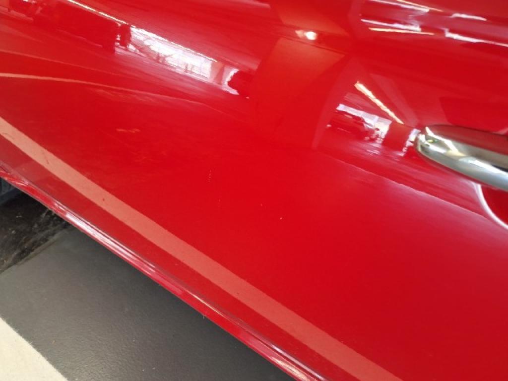 Daño en panel dañado dañado