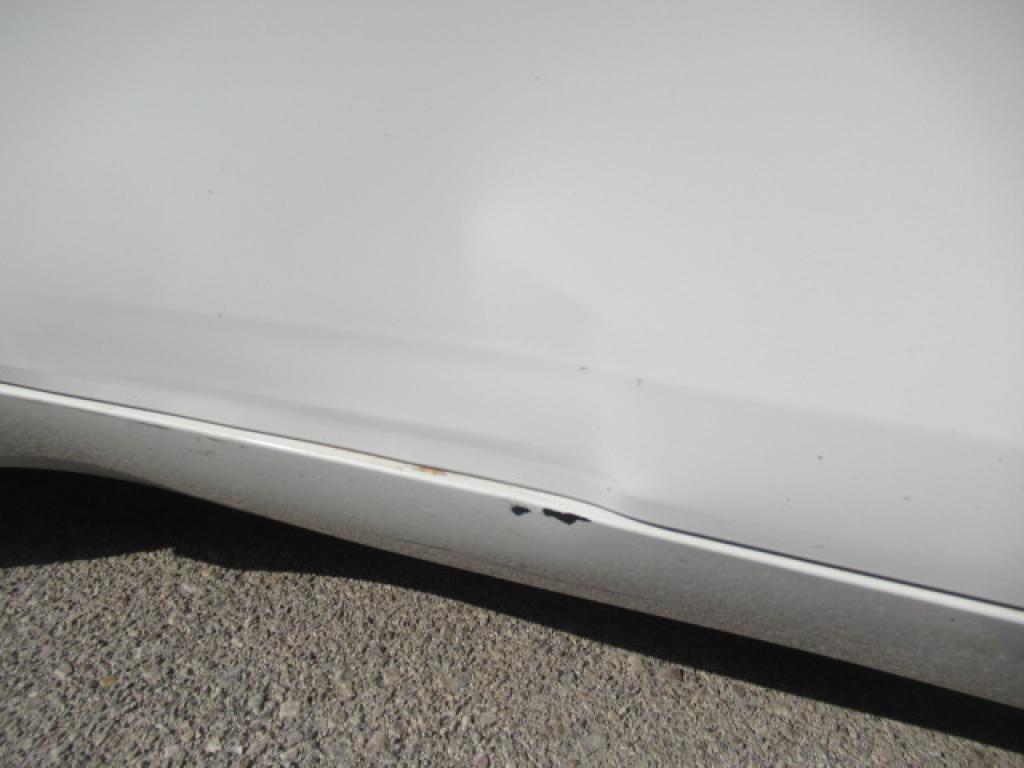 Daño en panel dañado dañado