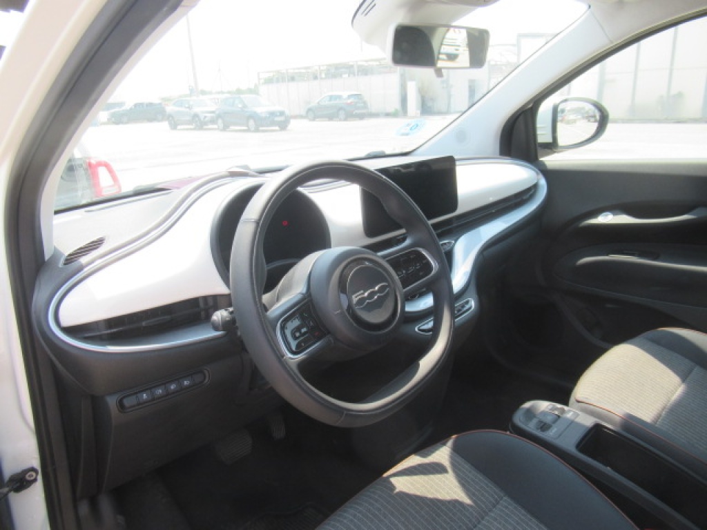 Foto Abarth 500E 3