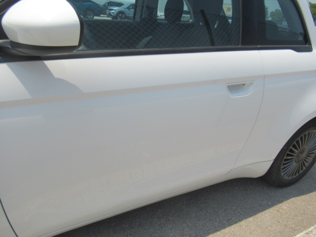 Daño en panel dañado dañado