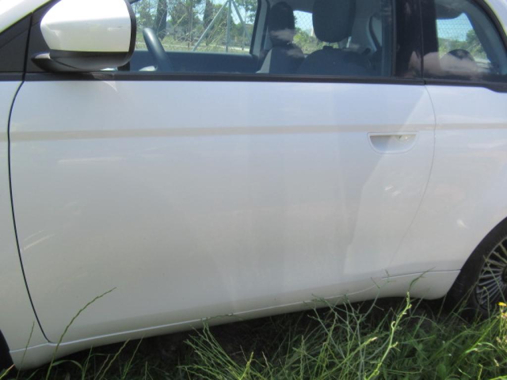 Daño en panel dañado dañado