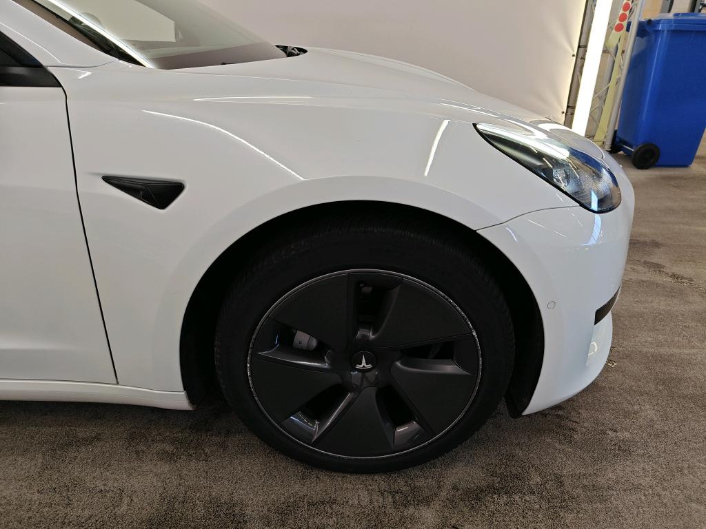Foto 12 van Tesla Model 3