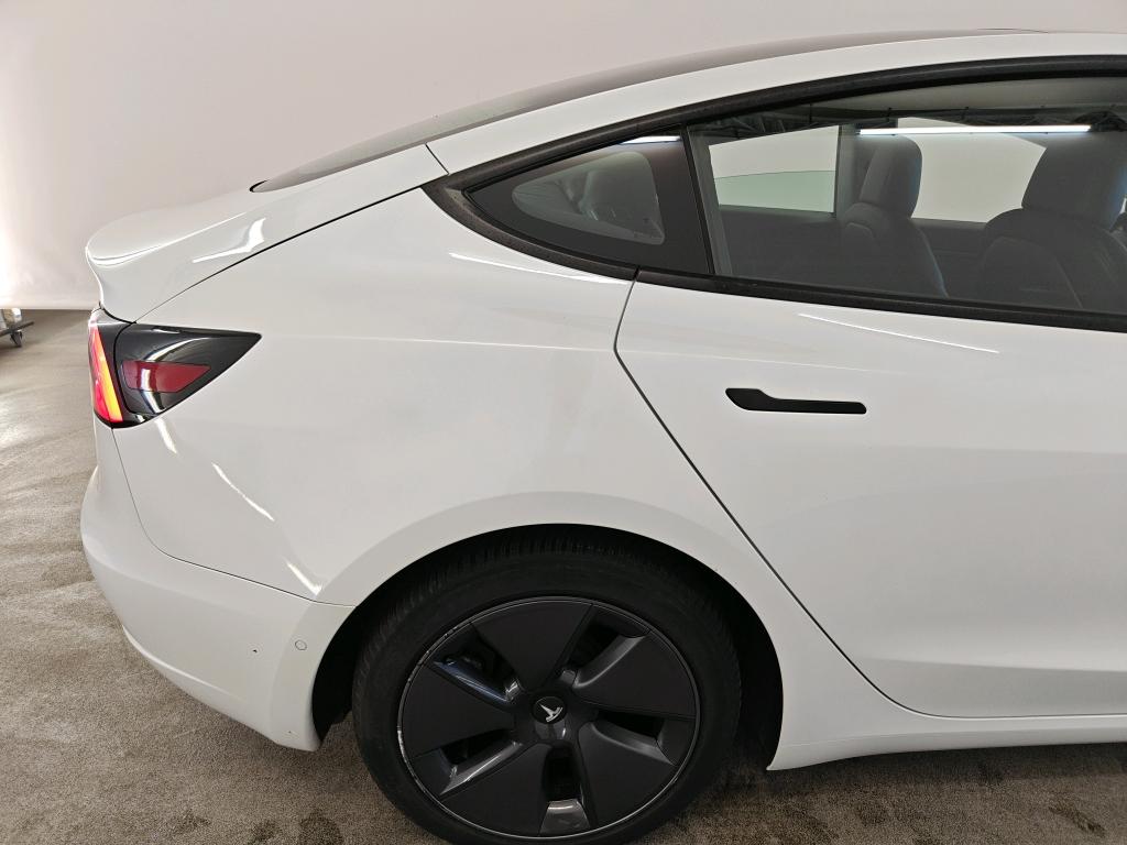Foto 23 van Tesla Model 3