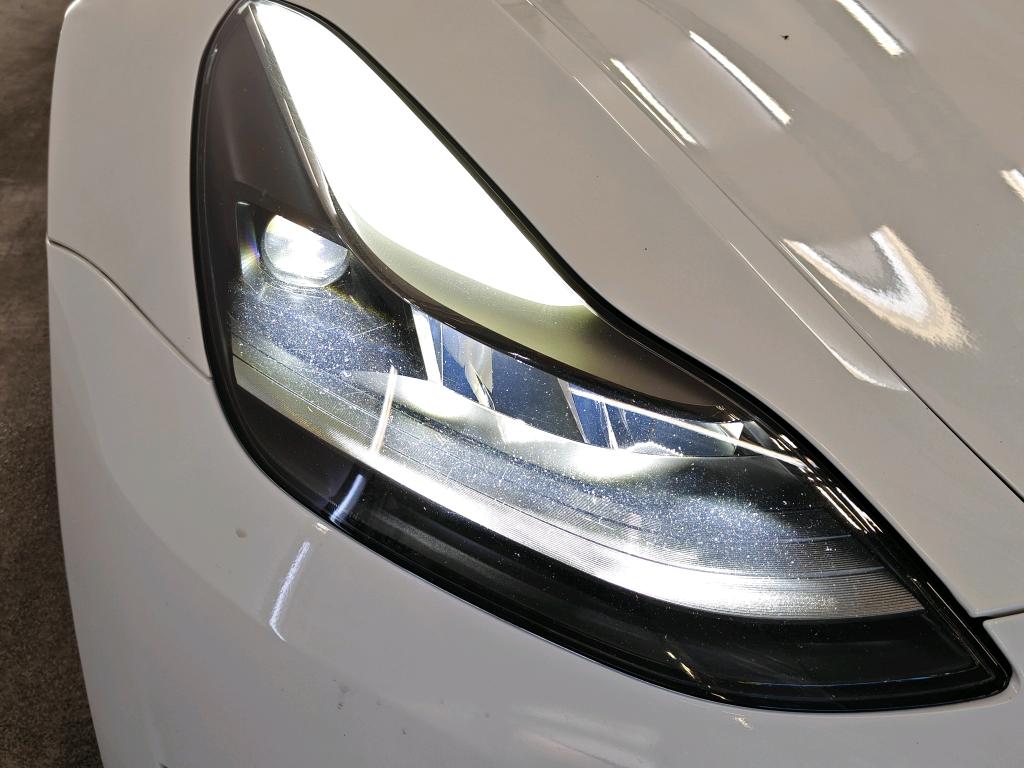 Foto 24 van Tesla Model 3