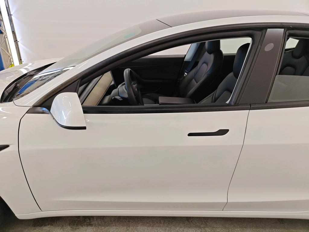 Foto 29 van Tesla Model 3