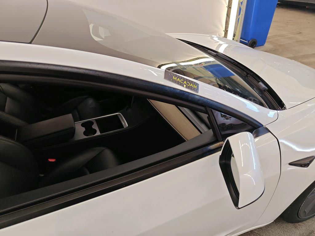 Foto 34 van Tesla Model 3