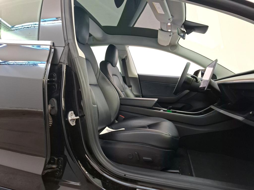 Foto 4 van Tesla Model 3