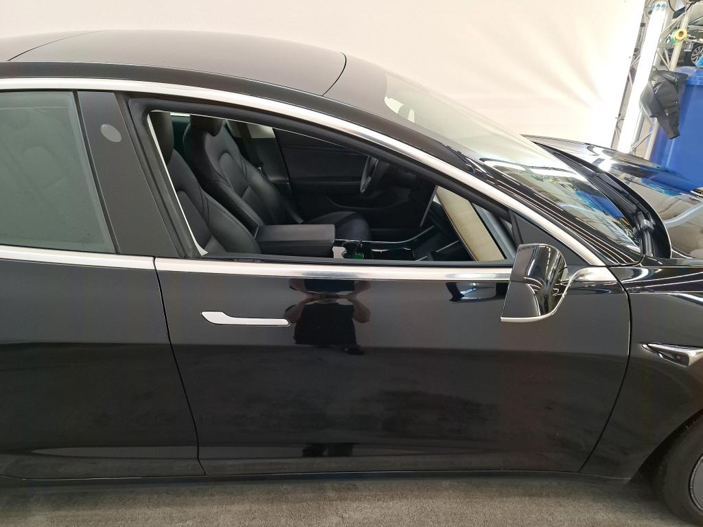 Foto 8 van Tesla Model 3